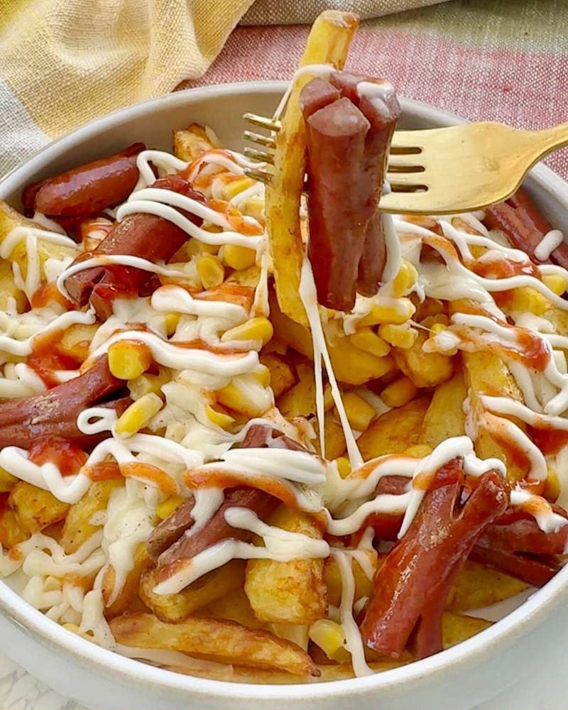 Salchipapas